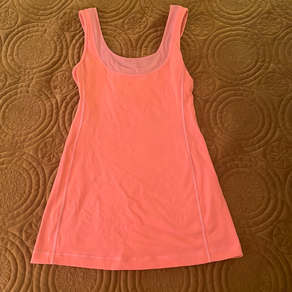 LULULEMON CORAL TANK